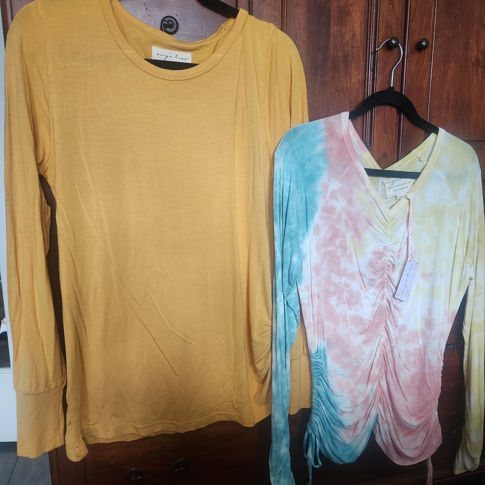 2 Evy's Tree Layering Leaves Long Sleeve Tops